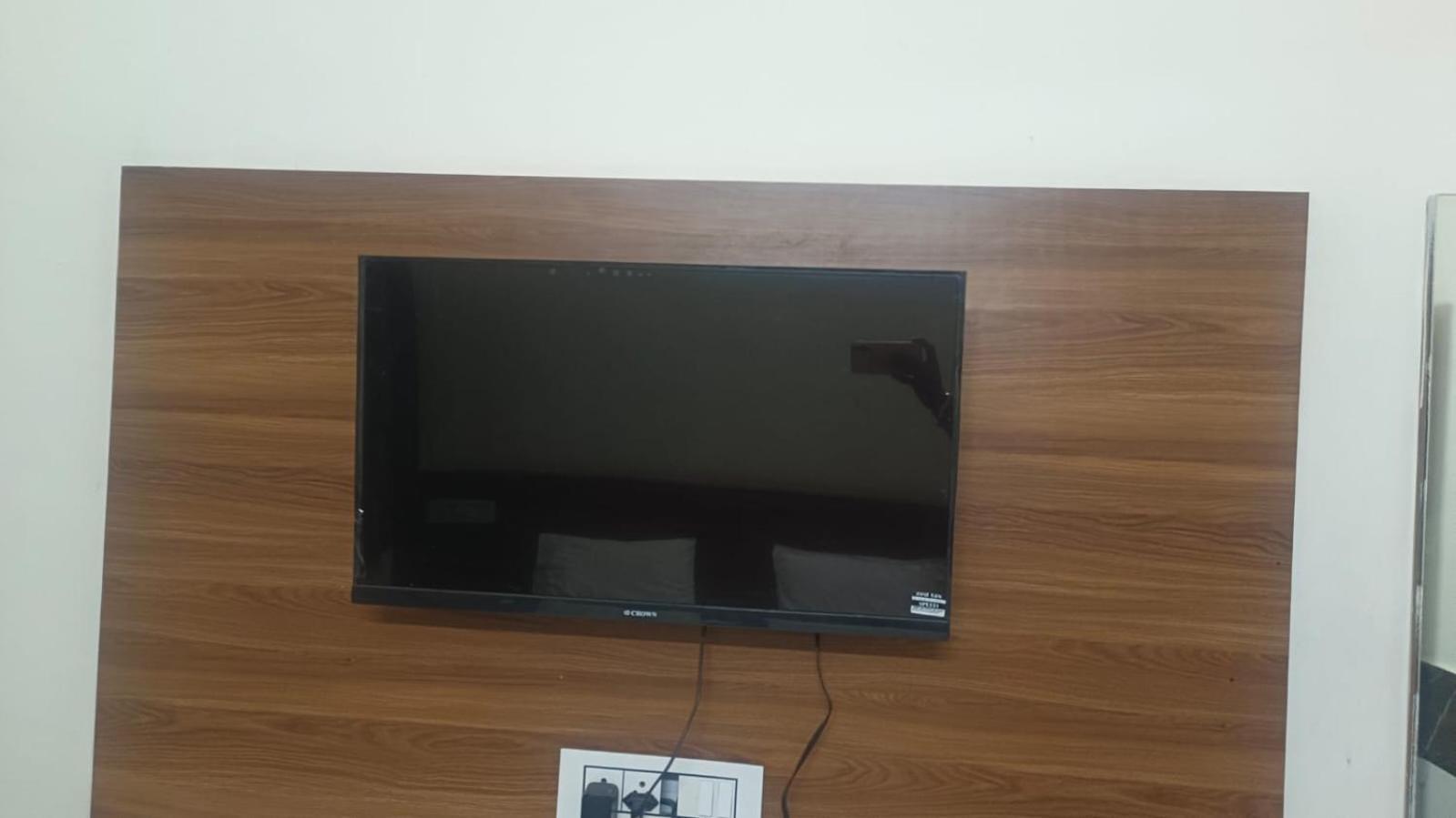 Hotel Mahalaxmi Dwārka Kültér fotó